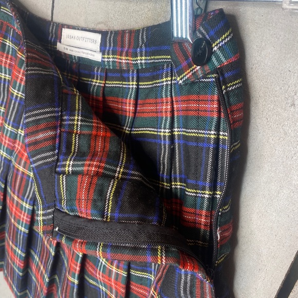 Urban Outfitters Plaid Pleated Skirt US Womens XS - Picture 3 of 4